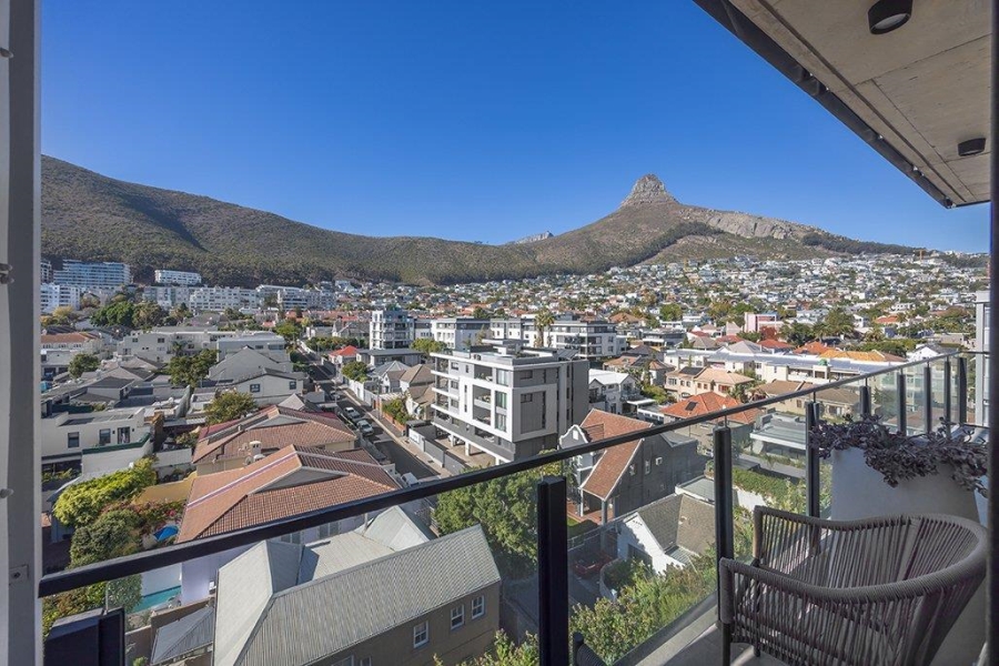 2 Bedroom Property for Sale in Sea Point Western Cape